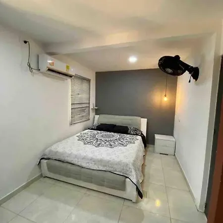 Apartamento Comodo Cerca Al Mar